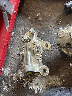 Ap Lockheed Calipers 16 P Ford Escort, Capri, Cortina 3247 216c& 3247-215C