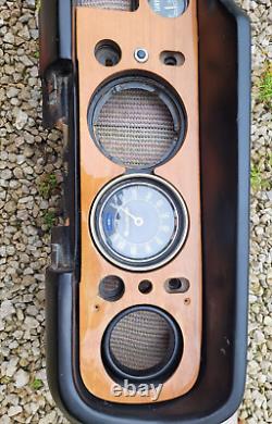 Classic Ford Cortina MK2 1600E Dashboard and gauges