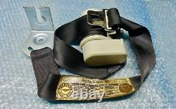 Cortina Escort Capri Genuine Ford Nos Front Retractable Seat Belt Assy