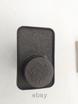 Filtrate Running In Compound Tin Empty Advertising