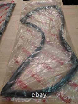 Ford Cortina Mk2 Estate Rear 1/4 panel side Window Seals