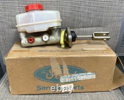 Nos Ford 1966-75 Escort Mk1 & Cortina Mk2 Brake Master Cylinder In Box