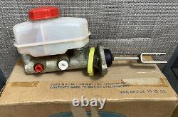 Nos Ford 1966-75 Escort Mk1 & Cortina Mk2 Brake Master Cylinder In Box