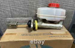 Nos Ford 1966-75 Escort Mk1 & Cortina Mk2 Brake Master Cylinder In Box