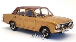 Pathfinder GTA Models 1/43 Scale GTA01G Ford Cortina Mk2 1600E Gold/Vinyl Roof