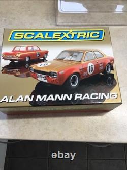 Scalextric C2981A Alan Mann Racing Lotus Cortina MK1 Ford Escort MK1 860/3000