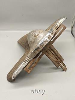 Vauxhall Velox 1955 Rear Number plate holder trim