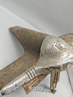 Vauxhall Velox 1955 Rear Number plate holder trim